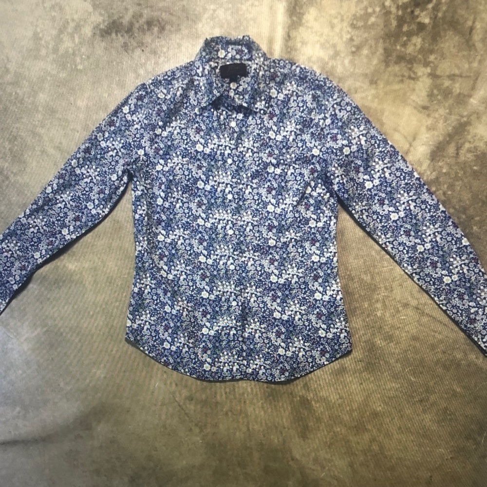 Men's Blue Floral Button-Down Shirt